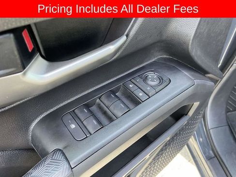 Used 2024 Toyota Tacoma TRD Off-Road AWD/4WD image 18