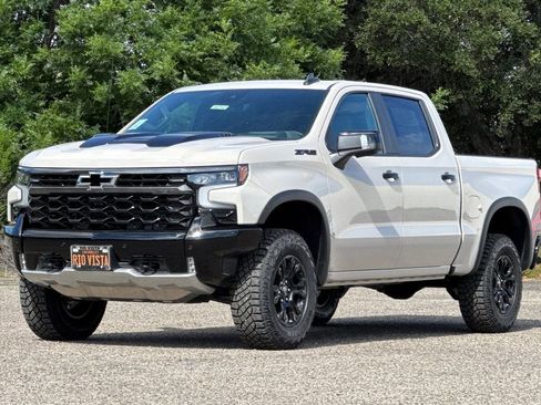 New 2026 Chevrolet Silverado 1500 ZR2 w/ Dark Appearance Package AWD/4WD image 8