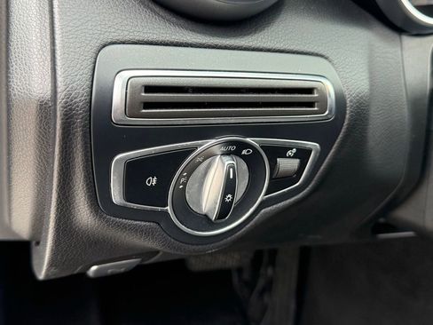 Used 2019 Mercedes-Benz C 300 C 300 image 43