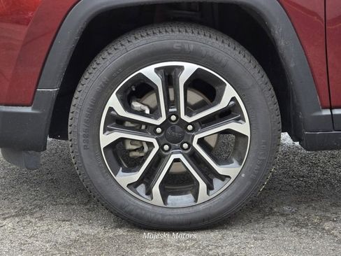 Used 2022 Jeep Compass Limited image 12