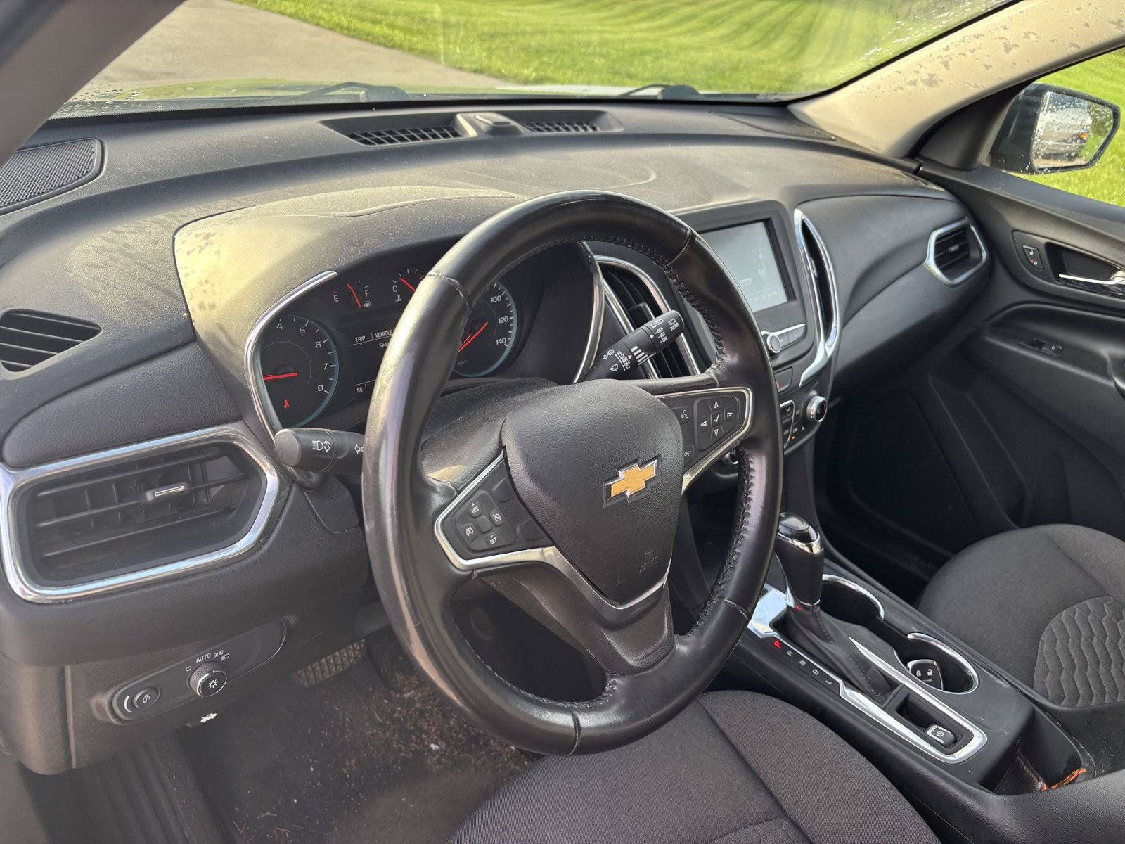 Used 2018 Chevrolet Equinox LT AWD/4WD image 18