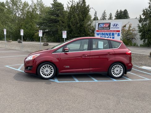 Used 2015 Ford C-MAX Energi SEL w/ Equipment Group 303A FWD image 2