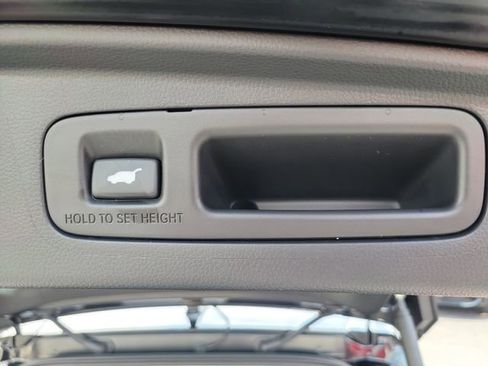 Certified 2024 Honda CR-V EX-L image 9