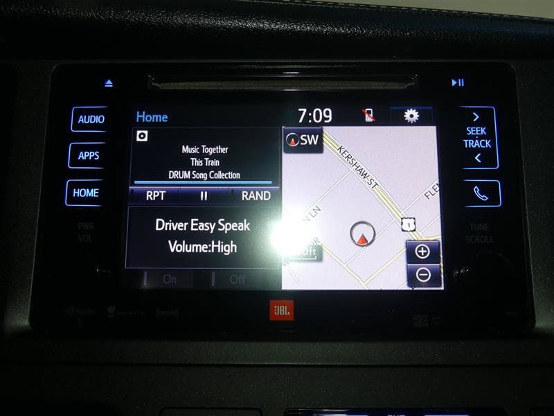 Used 2017 Toyota Sienna Limited Premium AWD/4WD image 36