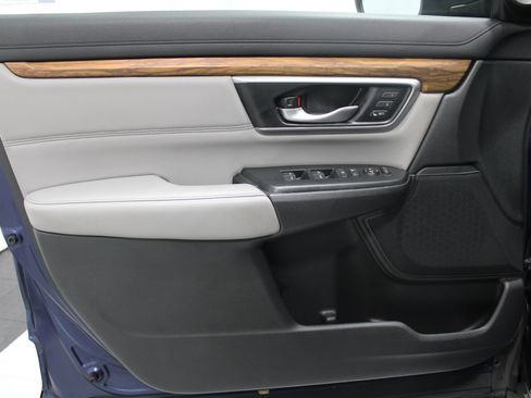 Used 2018 Honda CR-V EX-L image 11