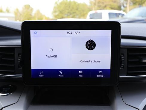 Used 2023 Ford Explorer XLT w/ Equipment Group 202A image 16