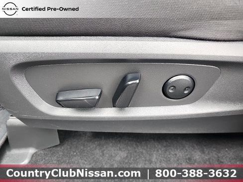 Certified 2022 Nissan Pathfinder SV image 12