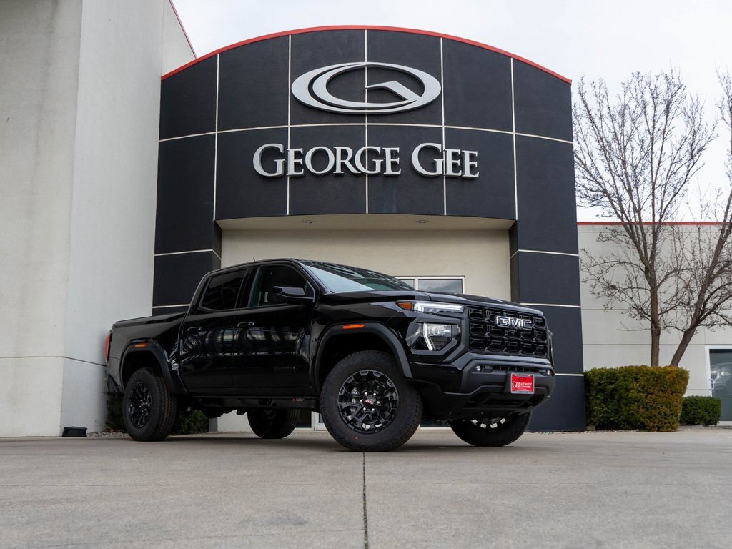 Used 2026 GMC Canyon Elevation w/ Convenience Package AWD/4WD image 1