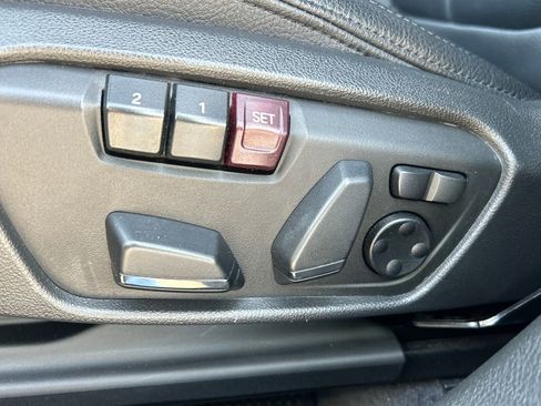 Used 2020 BMW X1 xDrive28i w/ Convenience Package image 17