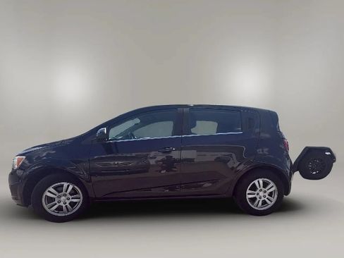 Used 2015 Chevrolet Sonic LT FWD image 4