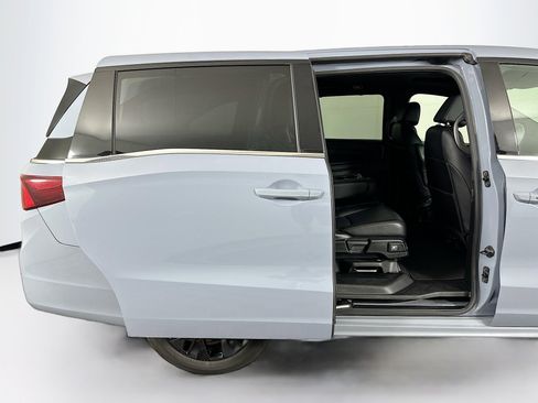 Used 2025 Honda Odyssey Sport-L image 32