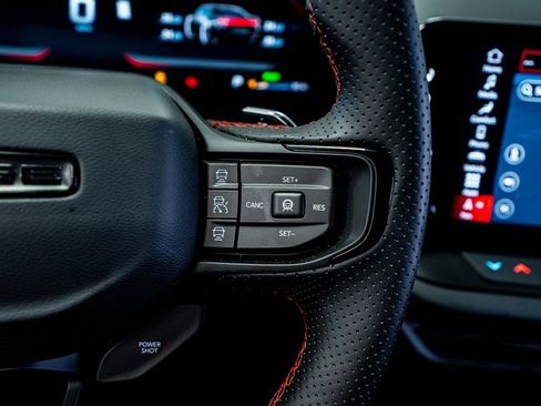 Used 2025 Dodge Charger R/T Scat Pack w/ Track Pack image 39