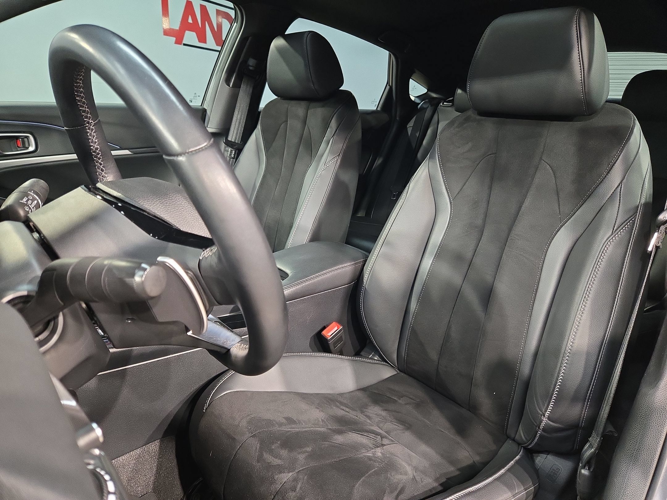 Used 2024 Acura Integra A-Spec w/ Technology Package FWD image 24