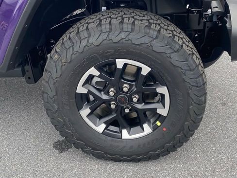 New 2026 Jeep Wrangler Unlimited Rubicon w/ Safety Group image 11