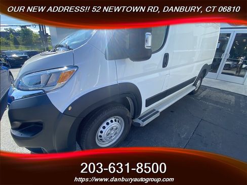 Used 2025 RAM ProMaster 2500 w/ U-Haul Equipment Group FWD image 2