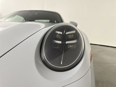 New 2026 Porsche 911 Carrera image 11
