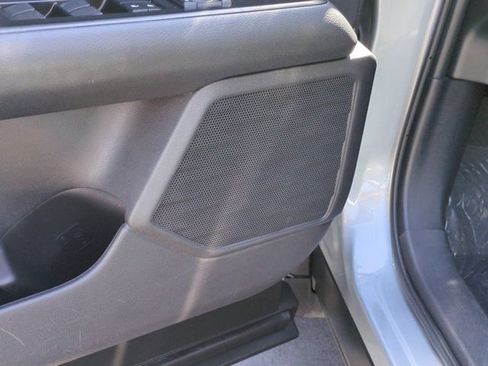 Used 2023 Lexus UX 250h FWD image 16