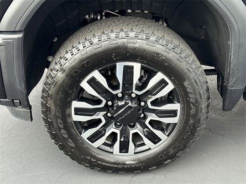 Used 2025 GMC Sierra 2500 Denali Ultimate w/ Snow Plow Prep/Camper Package image 34