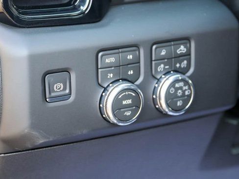 New 2026 GMC Sierra 2500 AT4 w/ AT4 Premium Plus Package AWD/4WD image 14