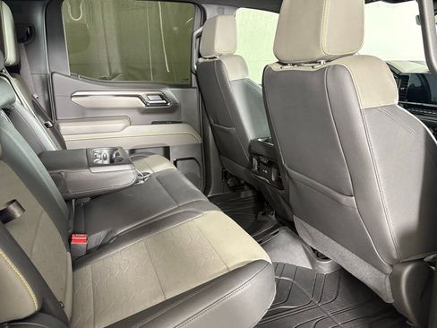 Used 2025 Chevrolet Silverado 1500 ZR2 w/ Technology Package image 20