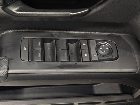 New 2026 Toyota Tacoma SR5 image 18