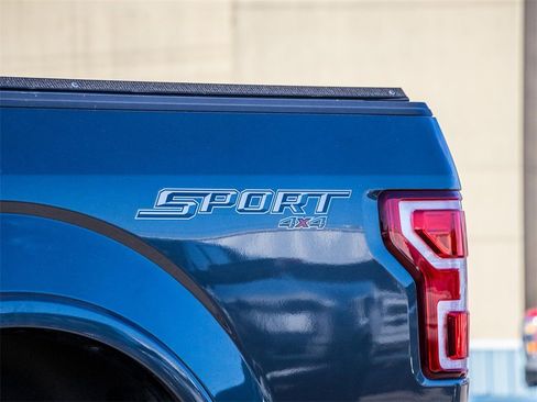 Used 2019 Ford F150 XLT w/ Equipment Group 302A Luxury image 5