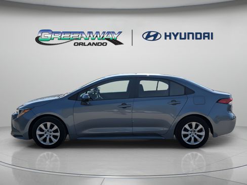 Used 2024 Toyota Corolla LE FWD image 4