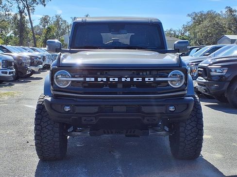 Used 2022 Ford Bronco Outer Banks image 2
