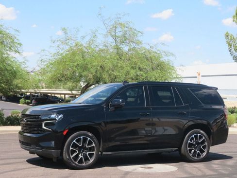 Used 2022 Chevrolet Tahoe RST w/ Luxury Package RWD image 1