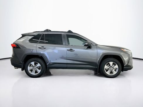 Used 2025 Toyota RAV4 LE AWD/4WD image 10