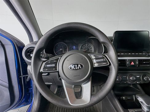 Used 2020 Kia Forte LXS image 11