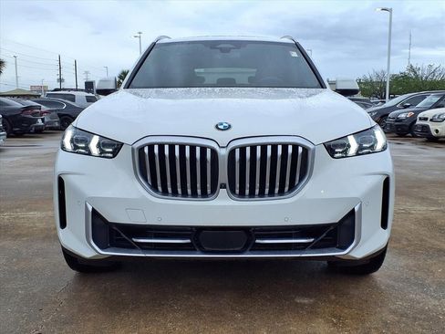 Used 2025 BMW X5 sDrive40i w/ Premium Package RWD image 3