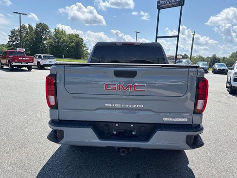 Used 2024 GMC Sierra 1500 Elevation AWD/4WD image 8