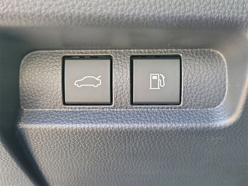 New 2026 Toyota Crown XLE image 30