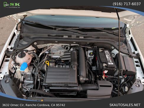 Used 2017 Volkswagen Jetta SE image 27