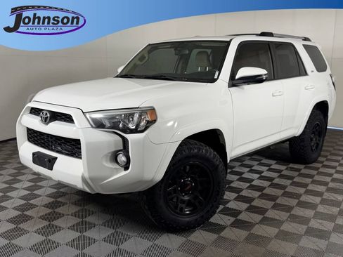 Used 2019 Toyota 4Runner SR5 Premium AWD/4WD image 1