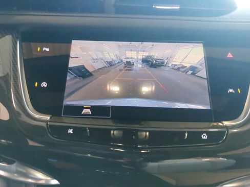 Used 2025 Cadillac XT6 Sport w/ LPO, Floor Liner Package image 24
