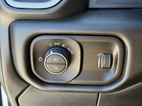 Used 2025 RAM 3500 Tradesman AWD/4WD image 26
