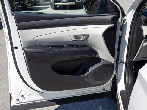 Used 2025 Hyundai Tucson SEL image 11