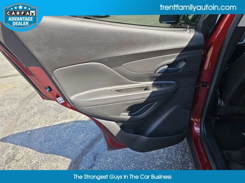 Used 2022 Buick Encore Preferred image 26