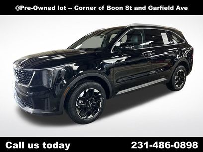 Used 2024 Kia Sorento S