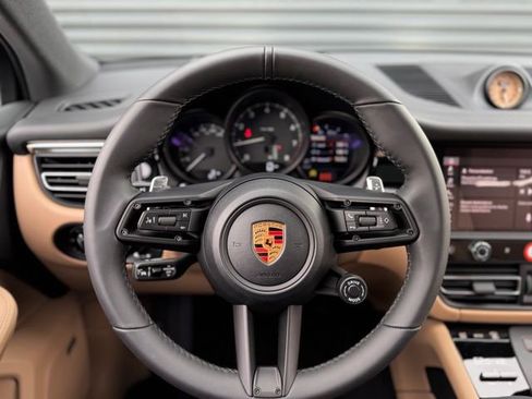 New 2026 Porsche Macan AWD/4WD image 20
