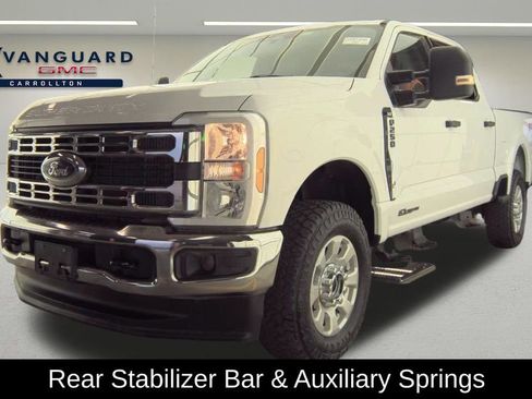 Used 2024 Ford F250 XLT w/ FX4 Off-Road Package image 7