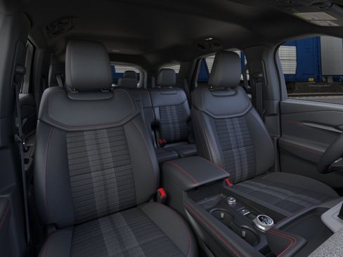 New 2026 Ford Explorer ST-Line RWD image 10