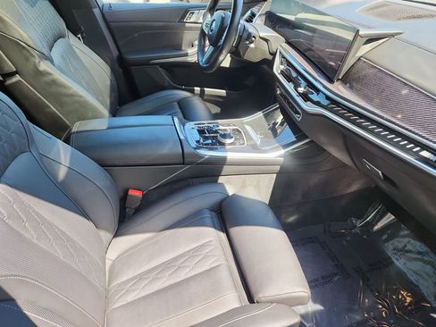 Used 2024 BMW X7 M60i w/ Executive Package AWD/4WD image 3