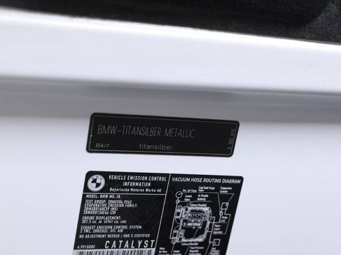 Used 2002 BMW M5 image 57