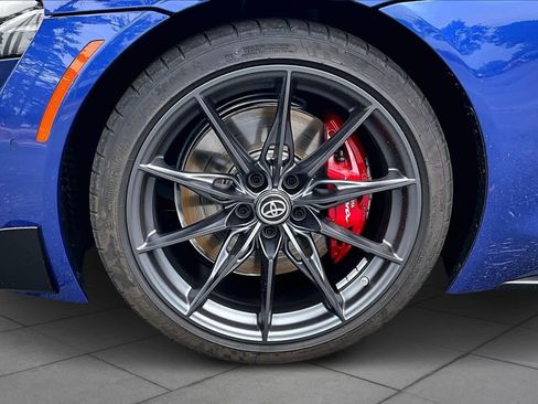 Used 2025 Toyota Supra Premium image 10