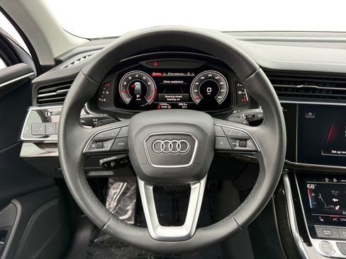 Used 2023 Audi Q7 2.0T Premium w/ Convenience Package AWD/4WD image 12
