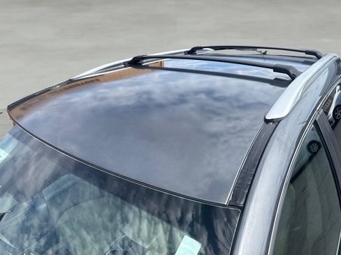 Used 2011 Toyota Venza FWD image 11