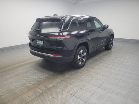 Used 2023 Jeep Grand Cherokee 4WD 4xe w/ Luxury Tech Group II image 10